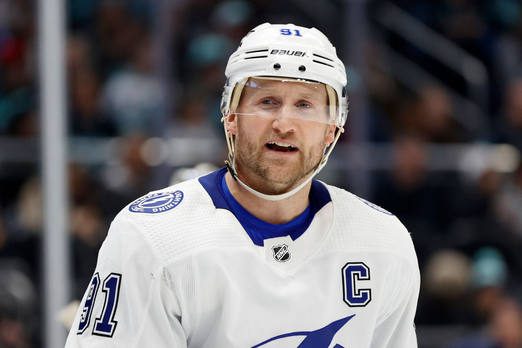 Watch Steven Stamkos Score His 500th NHL Goal